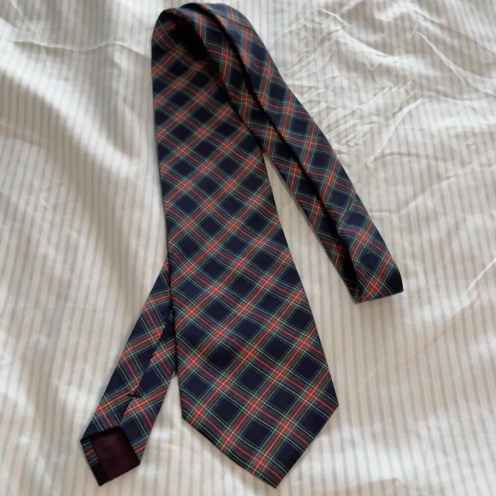 American Eagle Outfitters Men's blue, Red, and Green Tartan Plaid Necktie